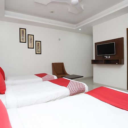 Super Capital O Levanti Near Aravali Biodiversity Park Gurgaon Exterior foto